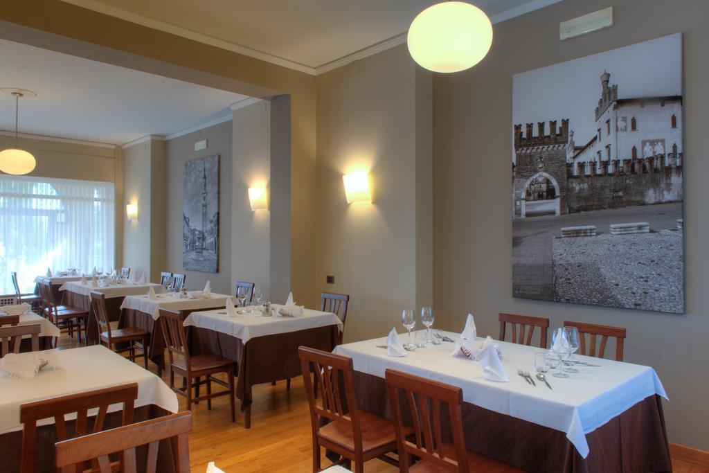 Albergo Ristorante Belvedere Thiene Dış mekan fotoğraf